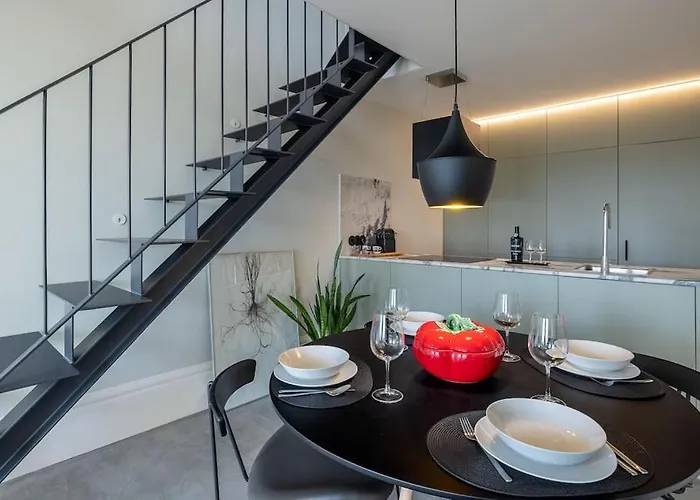 Panoramic Historic Views Private Balconies - E * 波尔图