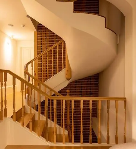 公寓 Panoramic Historic Views Private Balconies - E 波尔图