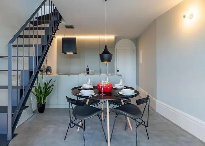 Panoramic Historic Views Private Balconies - E Πόρτο