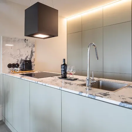 Boutique Duplex With Balcony & Panoramic Views Appartement Oporto