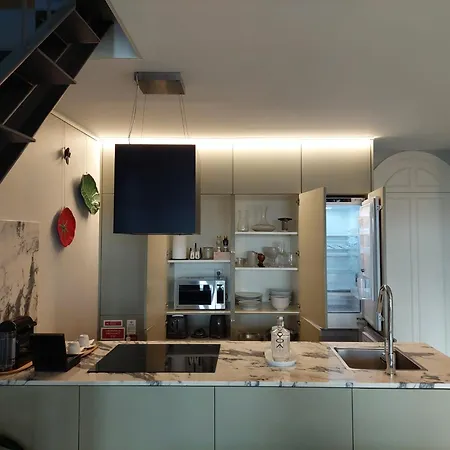 Appartement Boutique Duplex With Balcony & Panoramic Views *