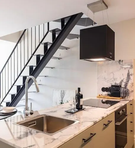 Appartement Panoramic Historic Views Private Balconies - E